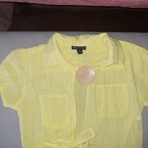 Yellow Short Sleeve Button-Up Blouse